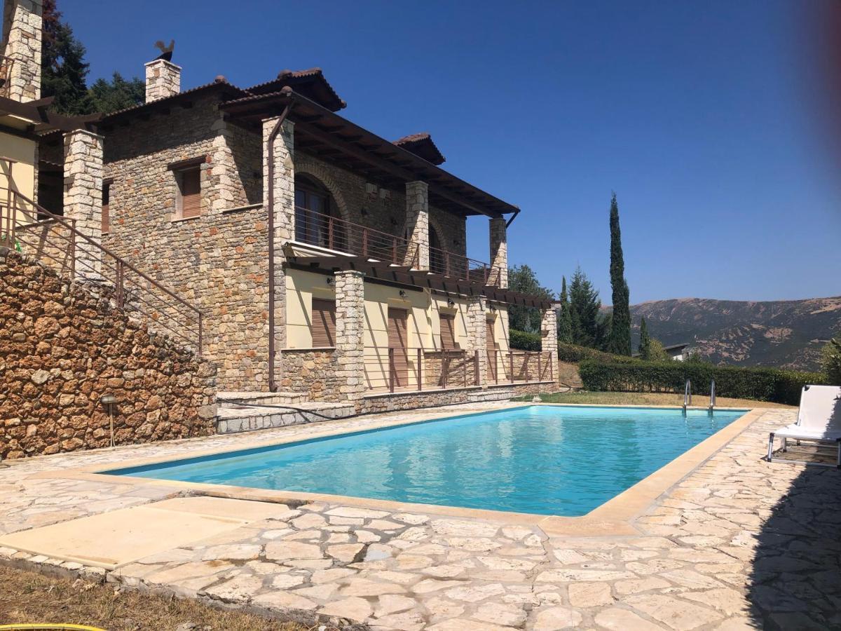 Luxurious Maisonette In The Countryside With A Pool Kalavryta Buitenkant foto