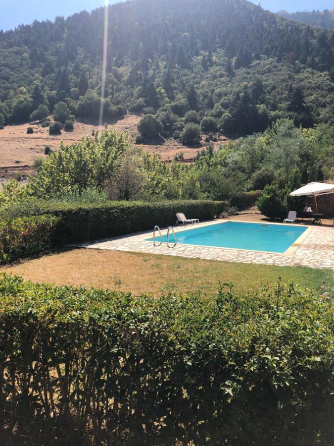 Luxurious Maisonette In The Countryside With A Pool Kalavryta Buitenkant foto